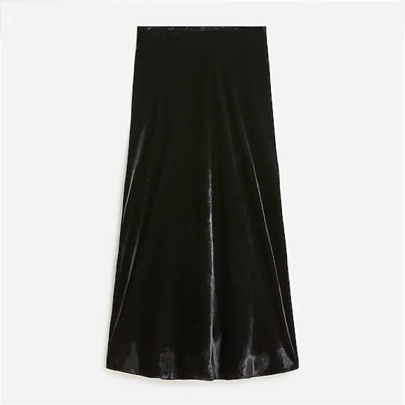 J. Crew Dresses & Skirts - NWT J. Crew Gwynwth Slip Skirt in Black Velvet Size L